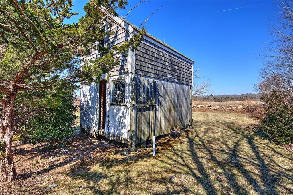 408 Hixbridge Road Westport, MA 02790 - Photo 28 of 35 a view of outdoor space and yard