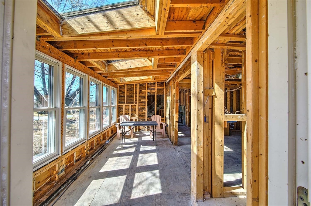 408 Hixbridge Road Westport, MA 02790 - Photo 9 of 35 a view of an entryway