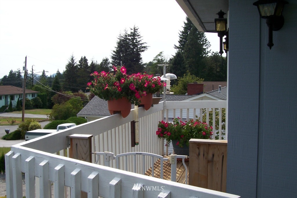 924 Beachley Road Sedro-Woolley, WA 98284 - Photo 6 of 24 Gallery Image 6
