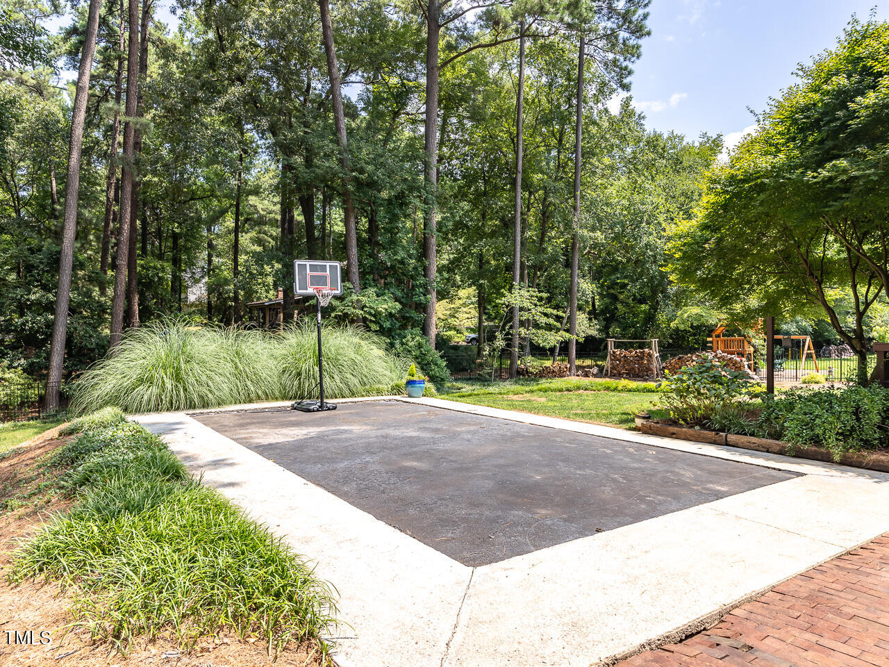 3104 Braddock Drive Raleigh, NC 27612 - Photo 33 of 37 3104-braddock-mls-38