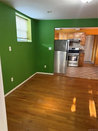 $1,500 | 54-01 69th Street, Unit 1 | Maspeth