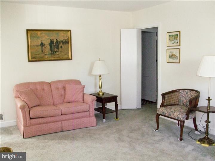 404 Rodman Road Wilmington, DE 19809 - Photo 5 of 21 Gallery Image 5