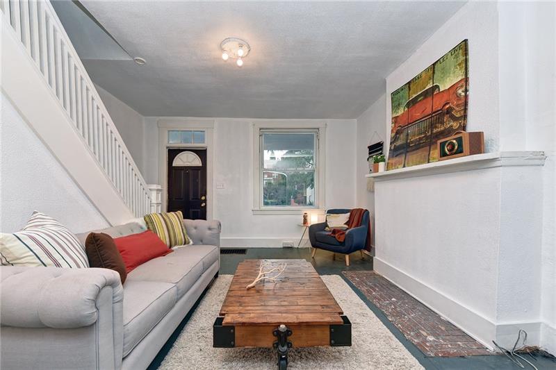 1548 Rutherford Avenue Pittsburgh, PA 15216 - Photo 5 of 24 Gallery Image 5
