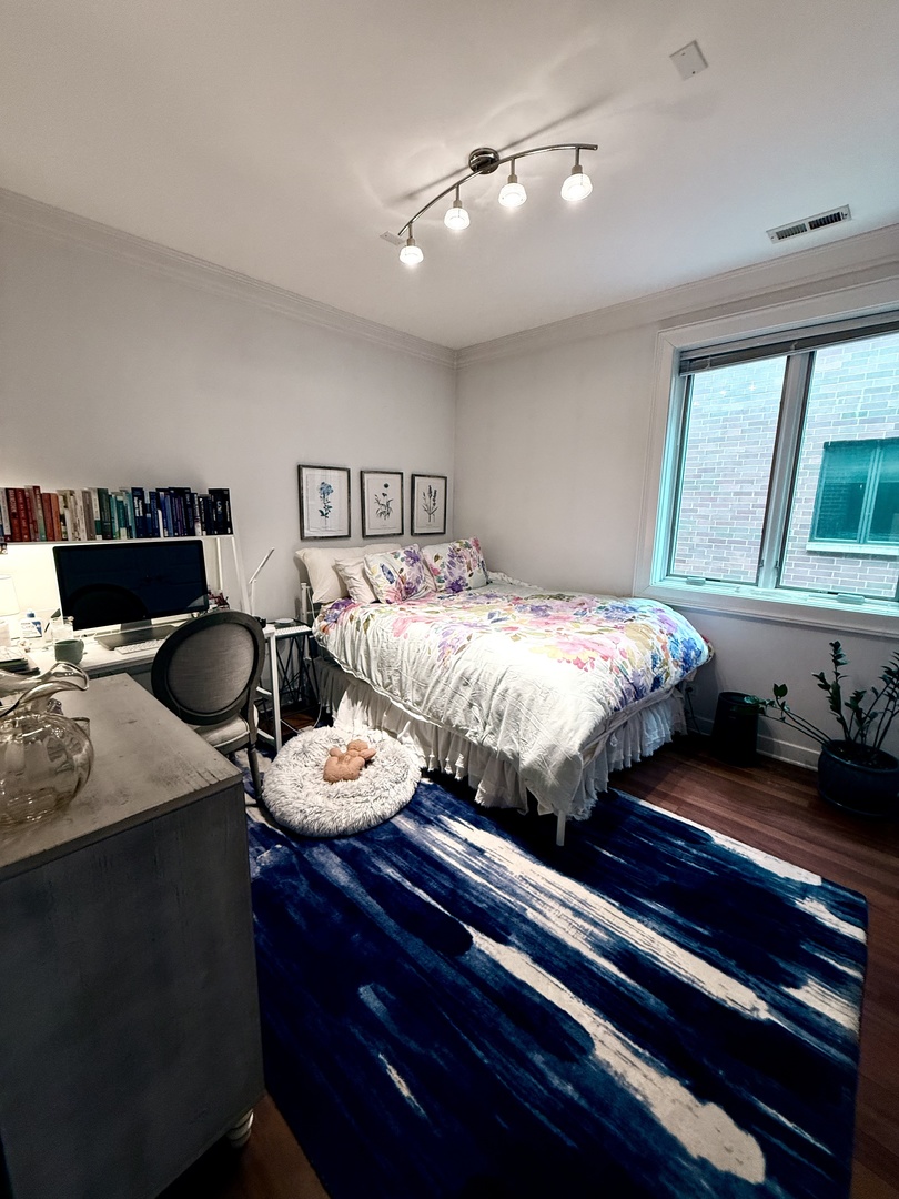 1037 West Monroe Street, Unit 2 Chicago, IL 60607 - Photo 6 of 11