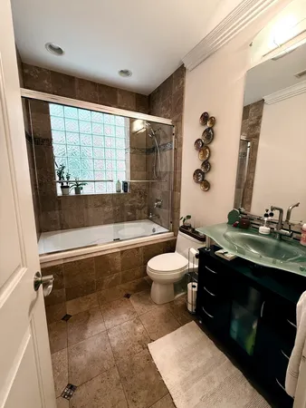 $4,500 | 1037 West Monroe Street, Unit 2, Chicago, IL 60607