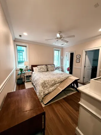 $4,500 | 1037 West Monroe Street, Unit 2, Chicago, IL 60607