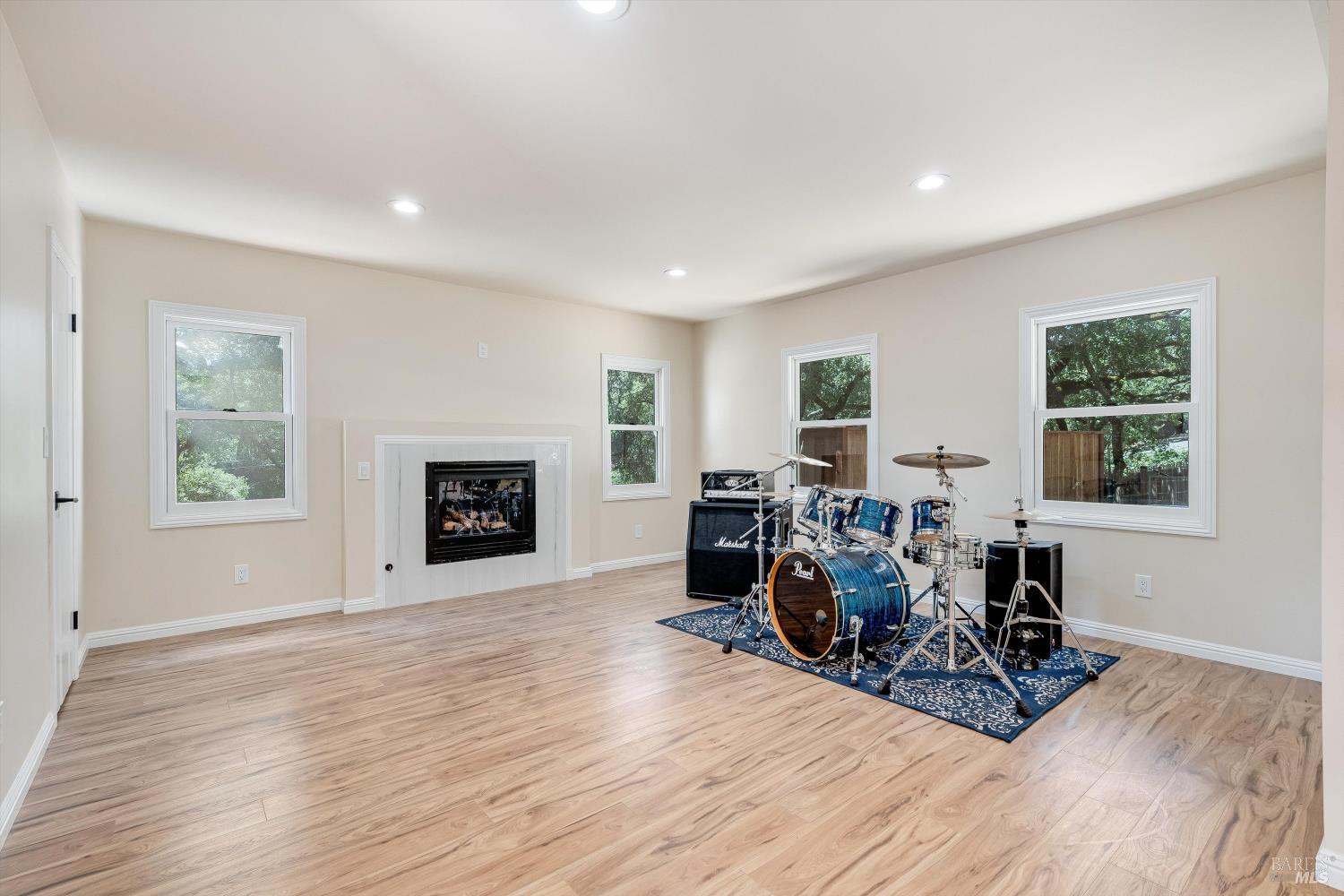 9342 Chalk Hill Road Healdsburg, CA 95448 - Photo 18 of 66