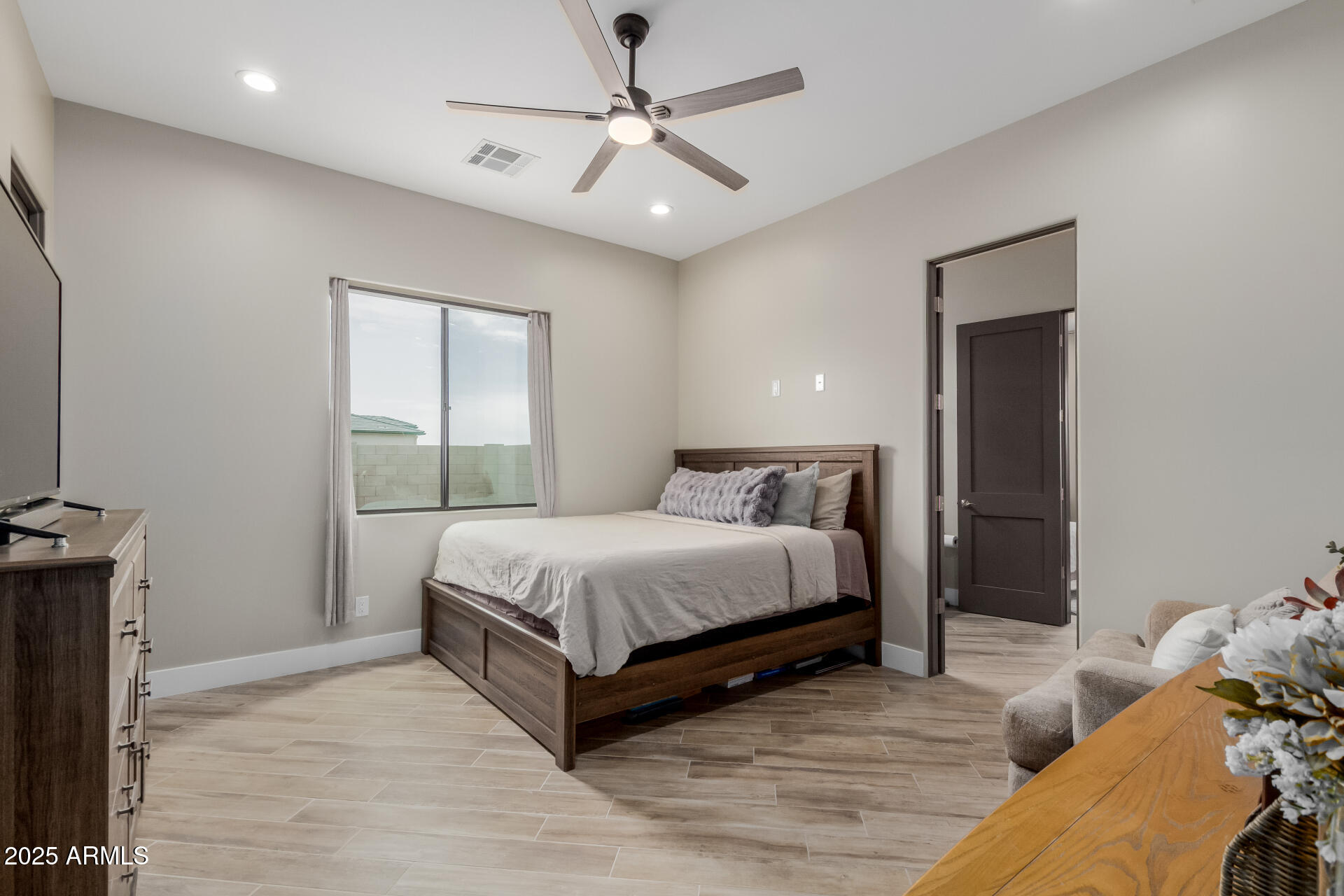 2516 West Joy Ranch Road Phoenix, AZ 85086 - Photo 20 of 45 26 Joy Ranch