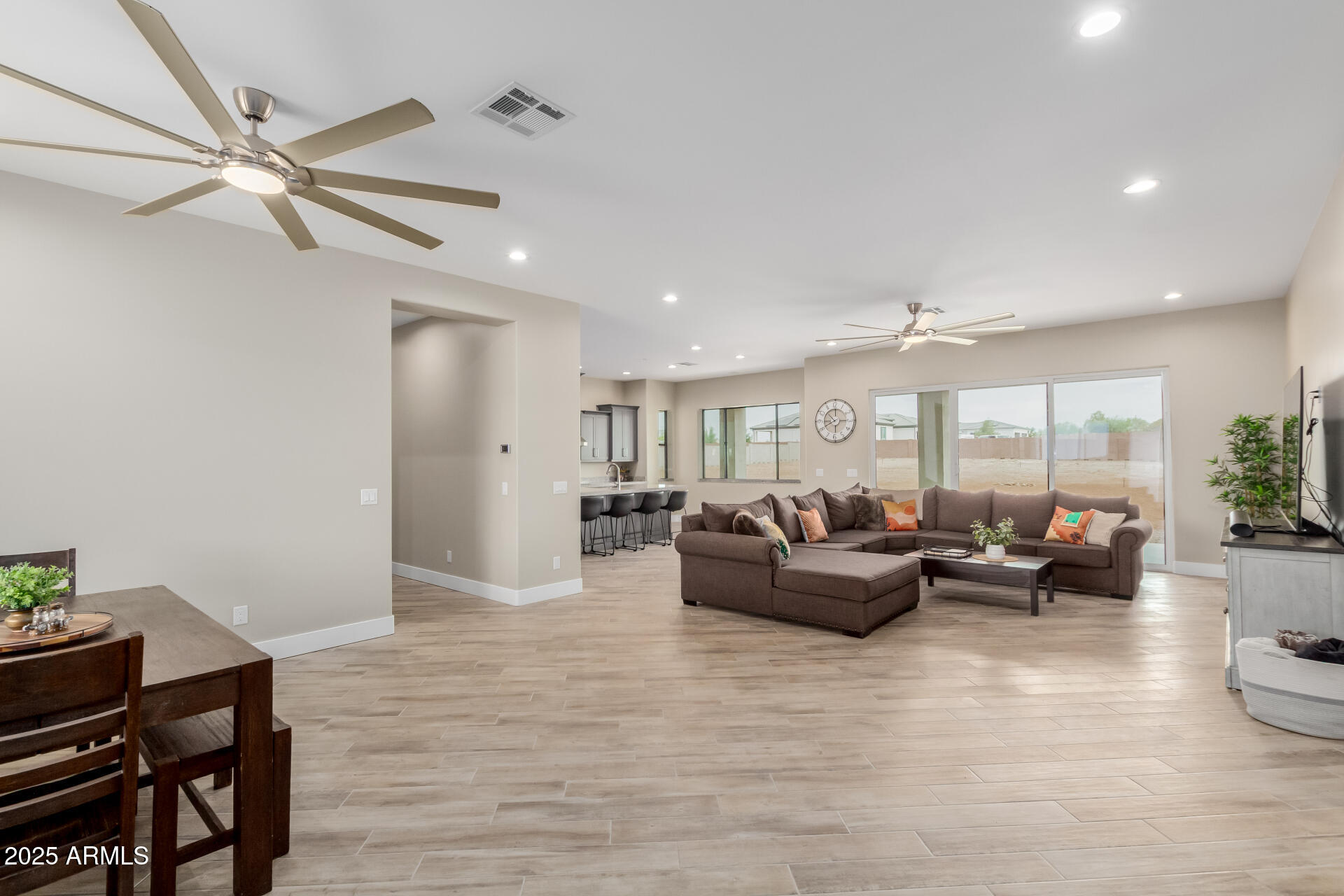 2516 West Joy Ranch Road Phoenix, AZ 85086 - Photo 8 of 45 07 Joy Ranch