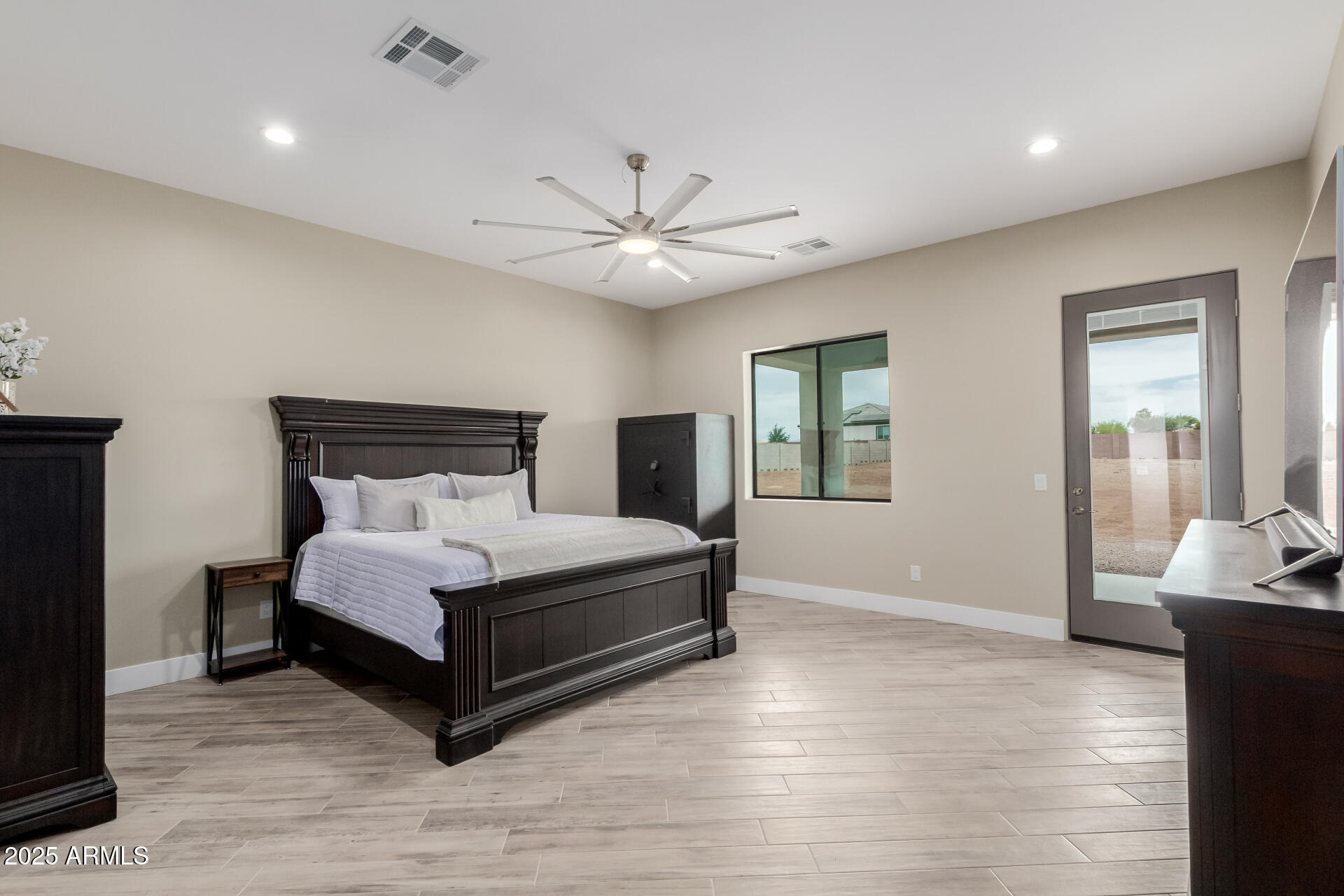 2516 West Joy Ranch Road Phoenix, AZ 85086 - Photo 10 of 45 15 Joy Ranch