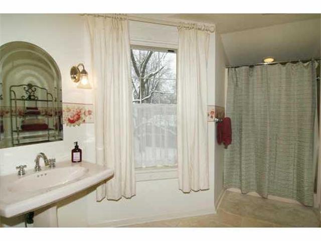 73 North Ardmore Road Bexley, OH 43209 - Photo 6 of 10