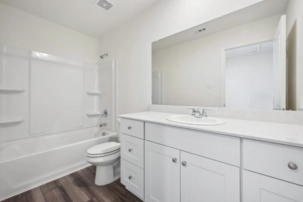 5307 Cottage Lndg Drive Summerville, SC 29485 - Photo 7 of 7 Guest Bath