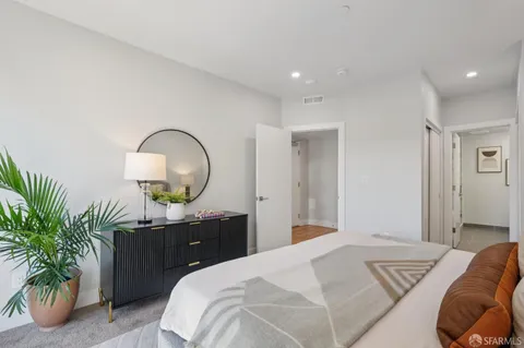 $1,395,000 | 3011 20th Street, Unit 2, San Francisco, CA 94110