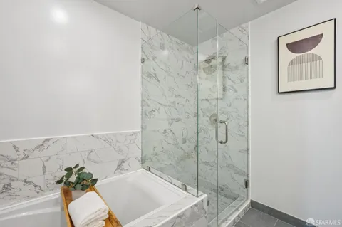 $1,395,000 | 3011 20th Street, Unit 2, San Francisco, CA 94110