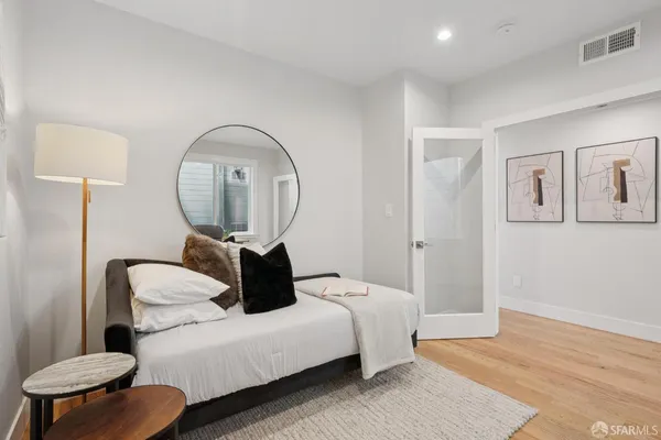 $1,395,000 | 3011 20th Street, Unit 2, San Francisco, CA 94110