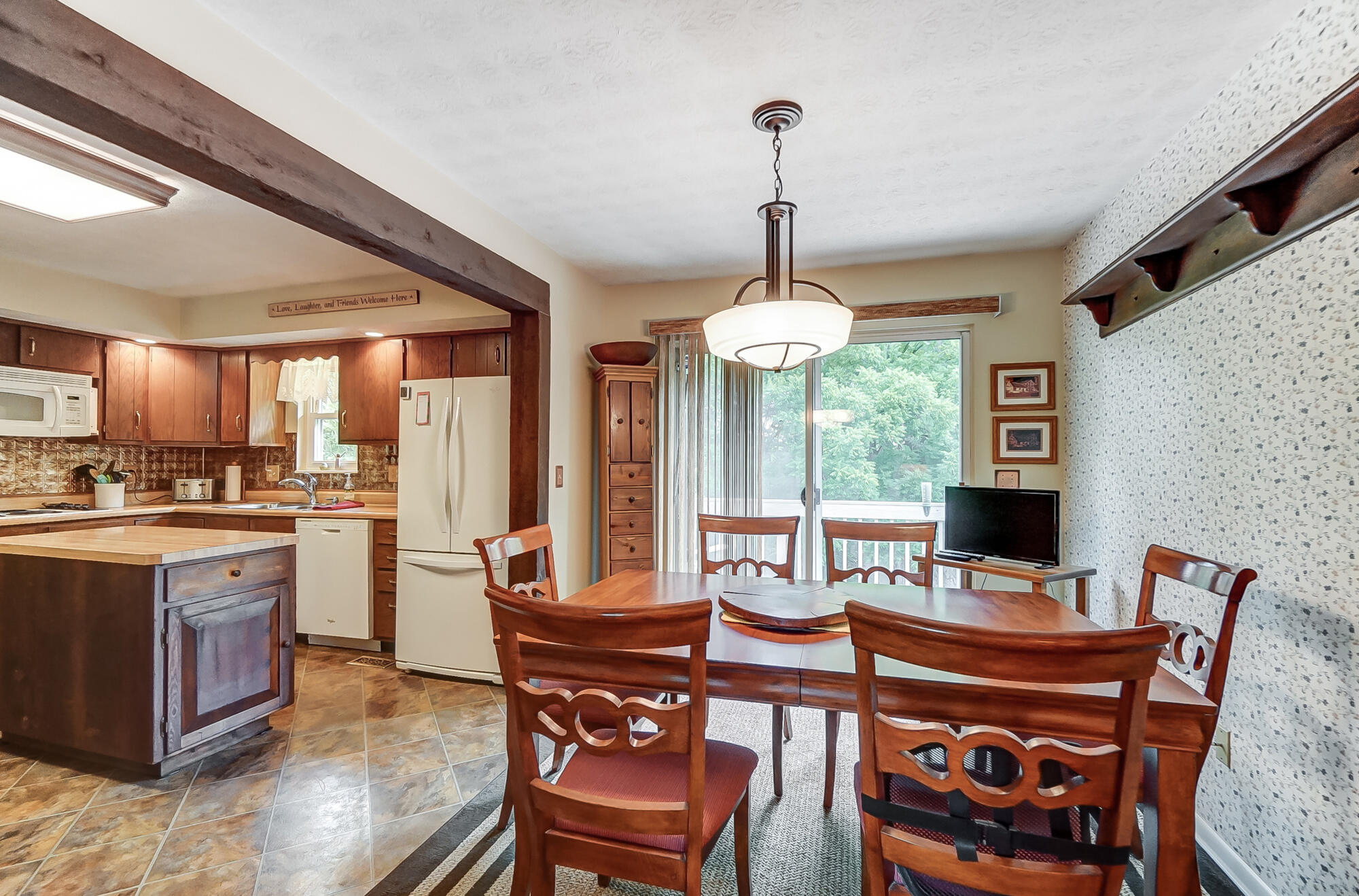1238 Shrine Road Springfield, OH 45504 - Photo 11 of 67