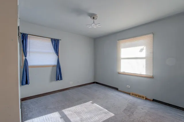 $309,500 | 419 Glen Avenue, West Chicago, IL 60185