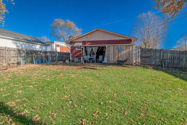 $309,500 | 419 Glen Avenue, West Chicago, IL 60185