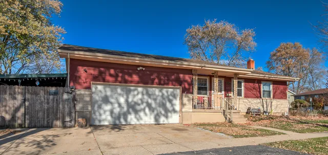 $309,500 | 419 Glen Avenue, West Chicago, IL 60185