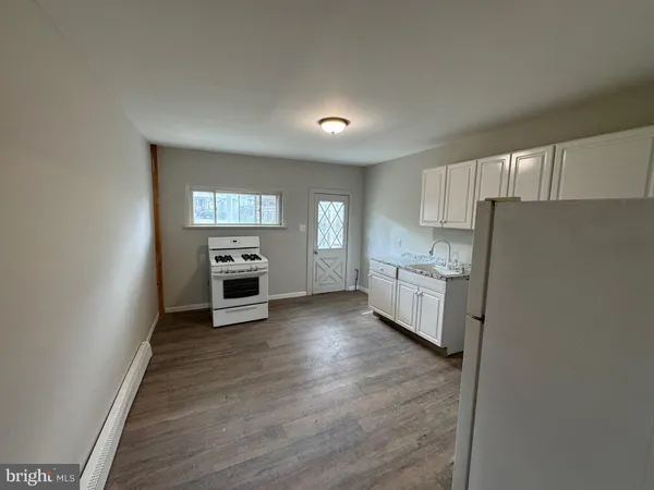 $64,900 | 6 South Spruce Street, Mount Carmel, PA 17851