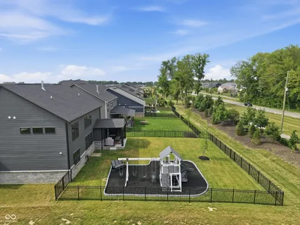 $875,900 | 19885 Boulder Brk Lane, Westfield, IN 46074