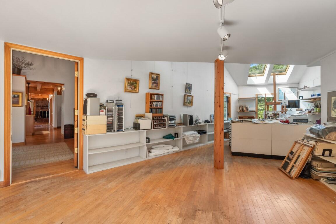 130 Van Horn Road East Boothbay, ME 04544 - Photo 7 of 19 60