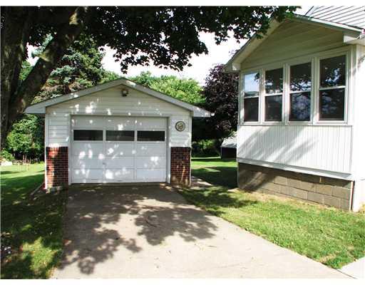 209 Freeport Road Butler, PA 16002 - Photo 11 of 18 Exterior Front.