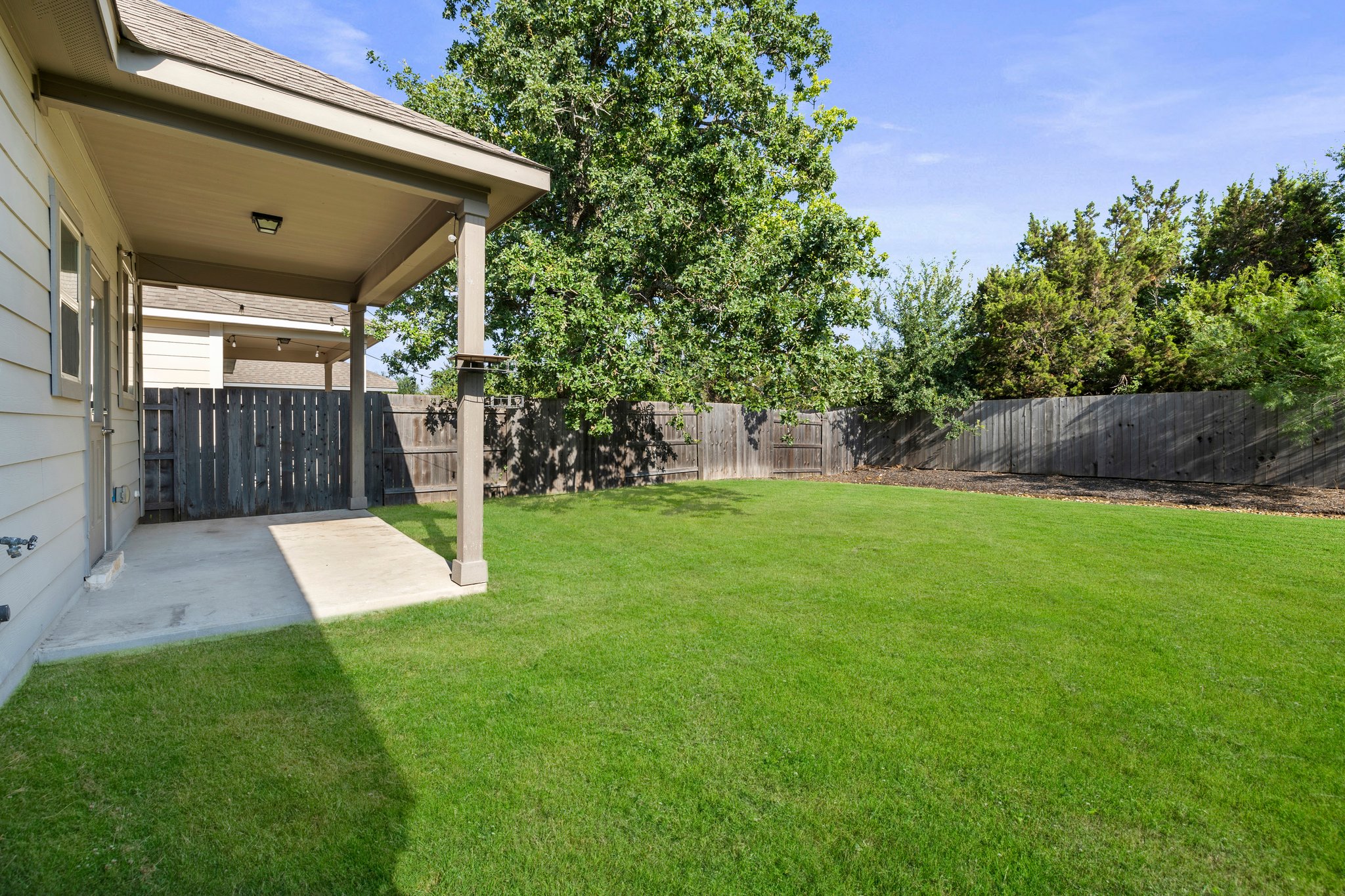537 Bonnet Boulevard Georgetown, TX 78628 - Photo 25 of 25 Fully fenced backyard.