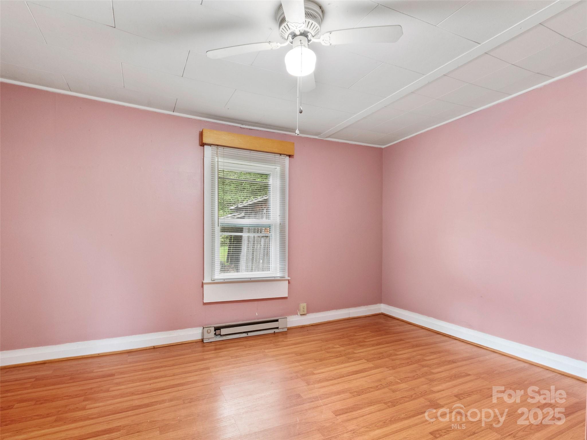 944 Georges Fork Road Burnsville, NC 28714 - Photo 10 of 20