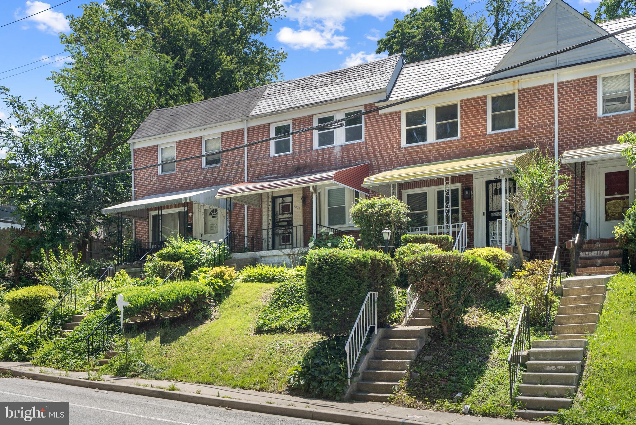 2219 Monticello Road Baltimore, MD 21216 - Photo 2 of 36