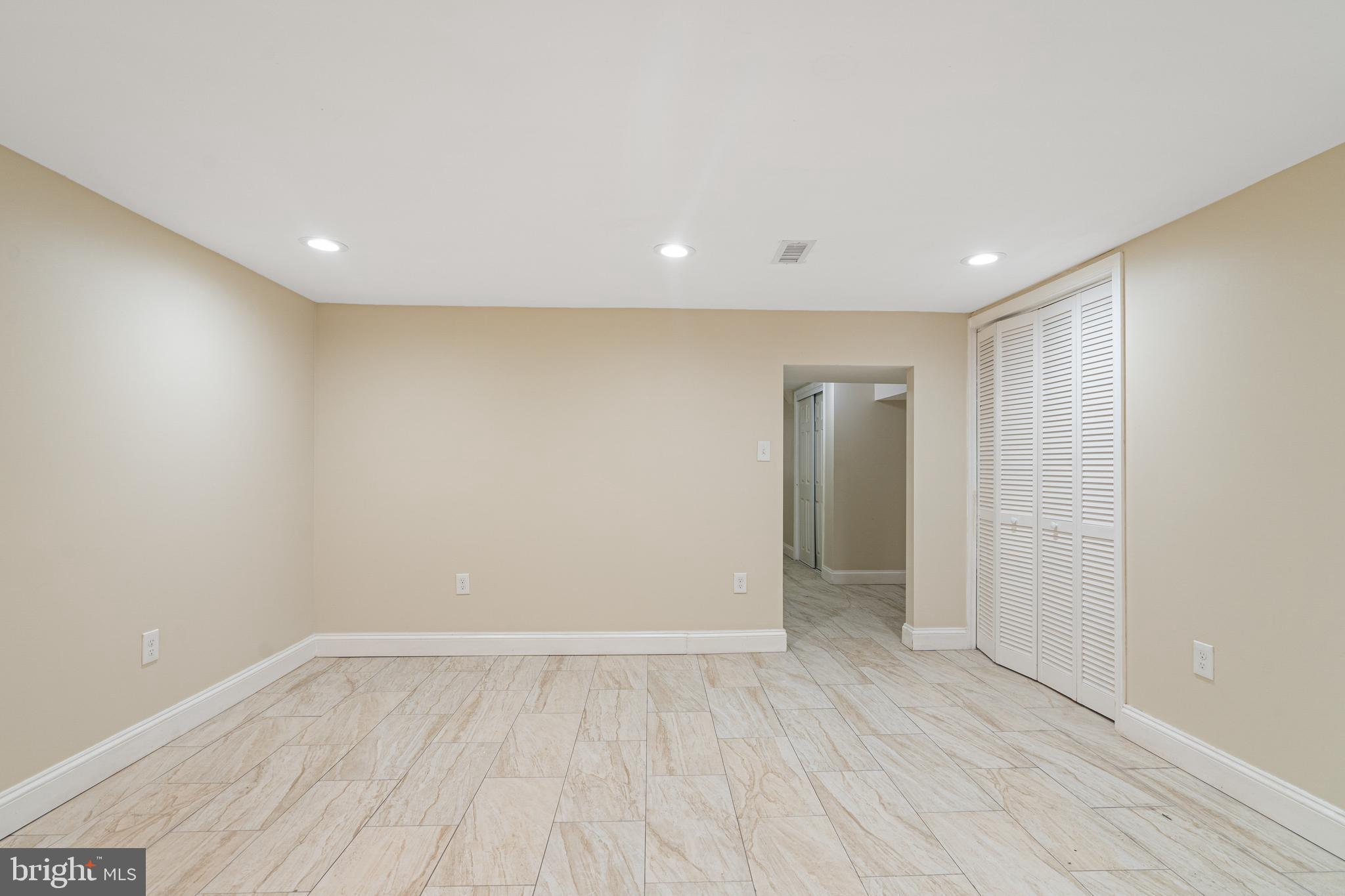 2219 Monticello Road Baltimore, MD 21216 - Photo 16 of 36