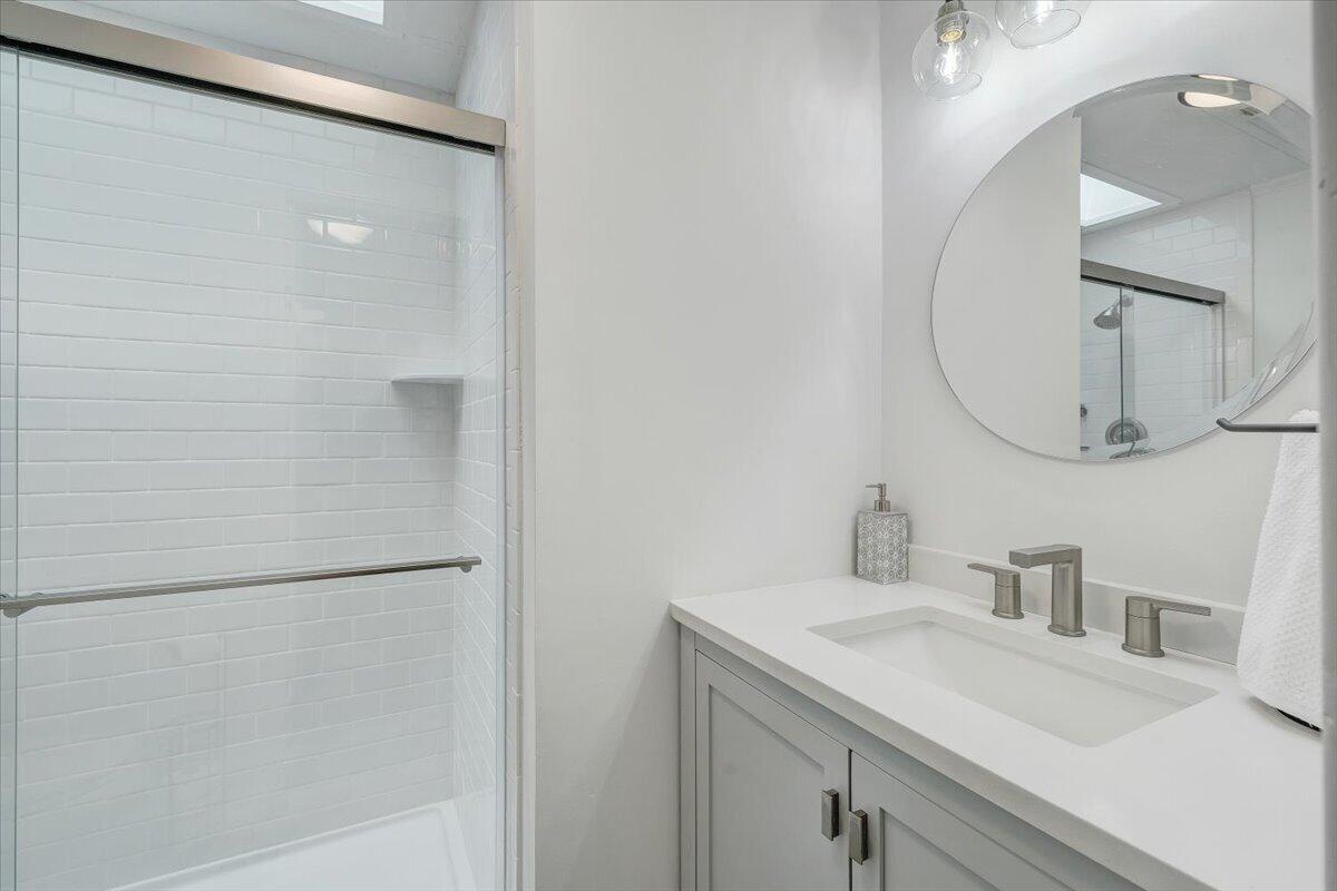 300 Mill Lake Road Huddleston, VA 24104 - Photo 29 of 88 28-MIB07675