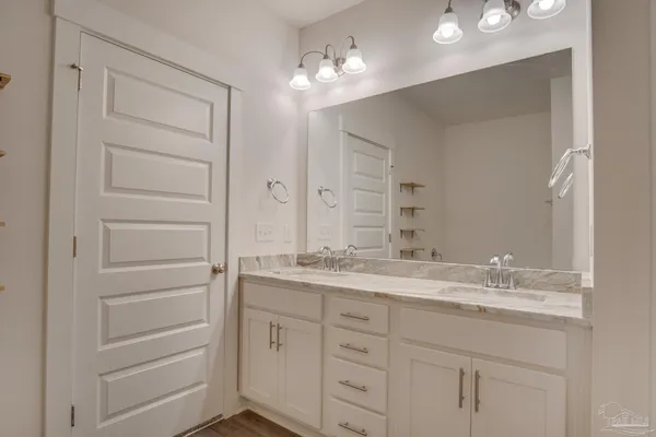 $1,895 | 713 Brambling Court, Cantonment, FL 32533
