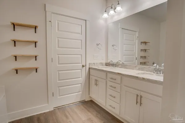 $1,895 | 713 Brambling Court, Cantonment, FL 32533
