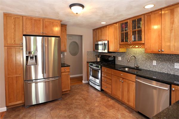 5 Fuller Road Middleton, MA 01949 - Photo 2 of 28 Gallery Image 2