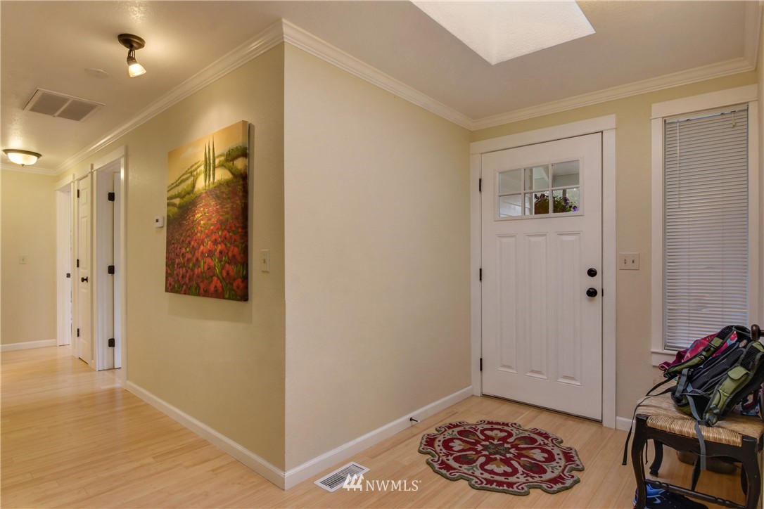 1324 233rd Place Southwest Bothell, WA 98021 - Photo 7 of 24