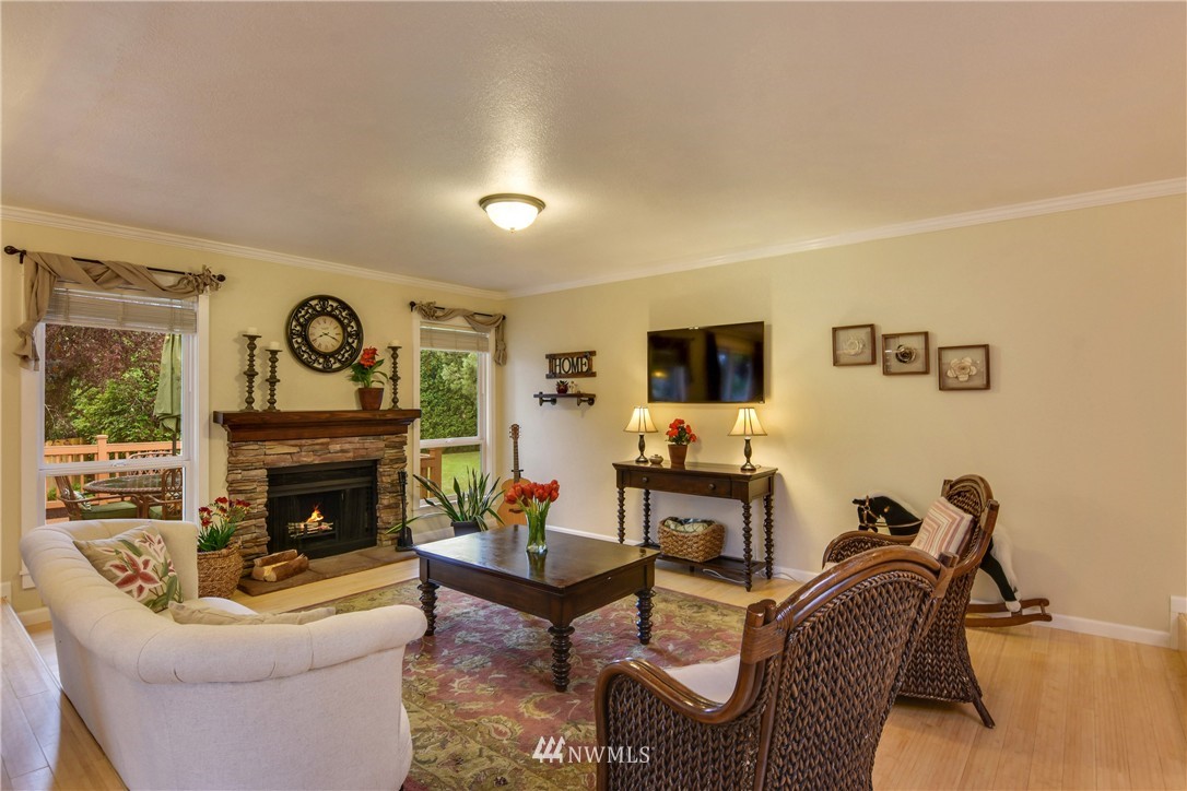 1324 233rd Place Southwest Bothell, WA 98021 - Photo 8 of 24