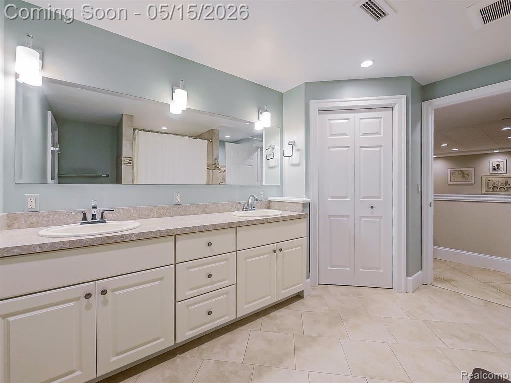 3720 Clarkston Road Oakland, MI 48363 - Photo 41 of 60