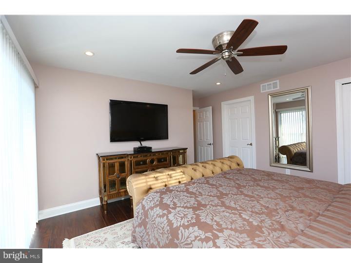 243 Byberry Road Philadelphia, PA 19116 - Photo 15 of 21 Gallery Image 15