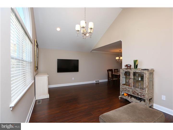 243 Byberry Road Philadelphia, PA 19116 - Photo 8 of 21 Gallery Image 8