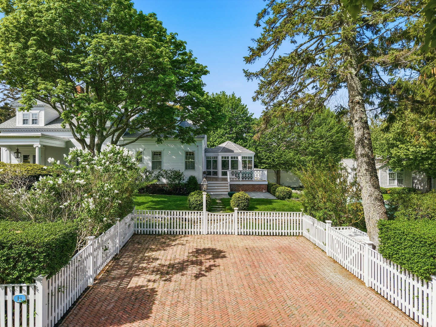 14 Thayer Street Edgartown, MA 02539 - Photo 49 of 60