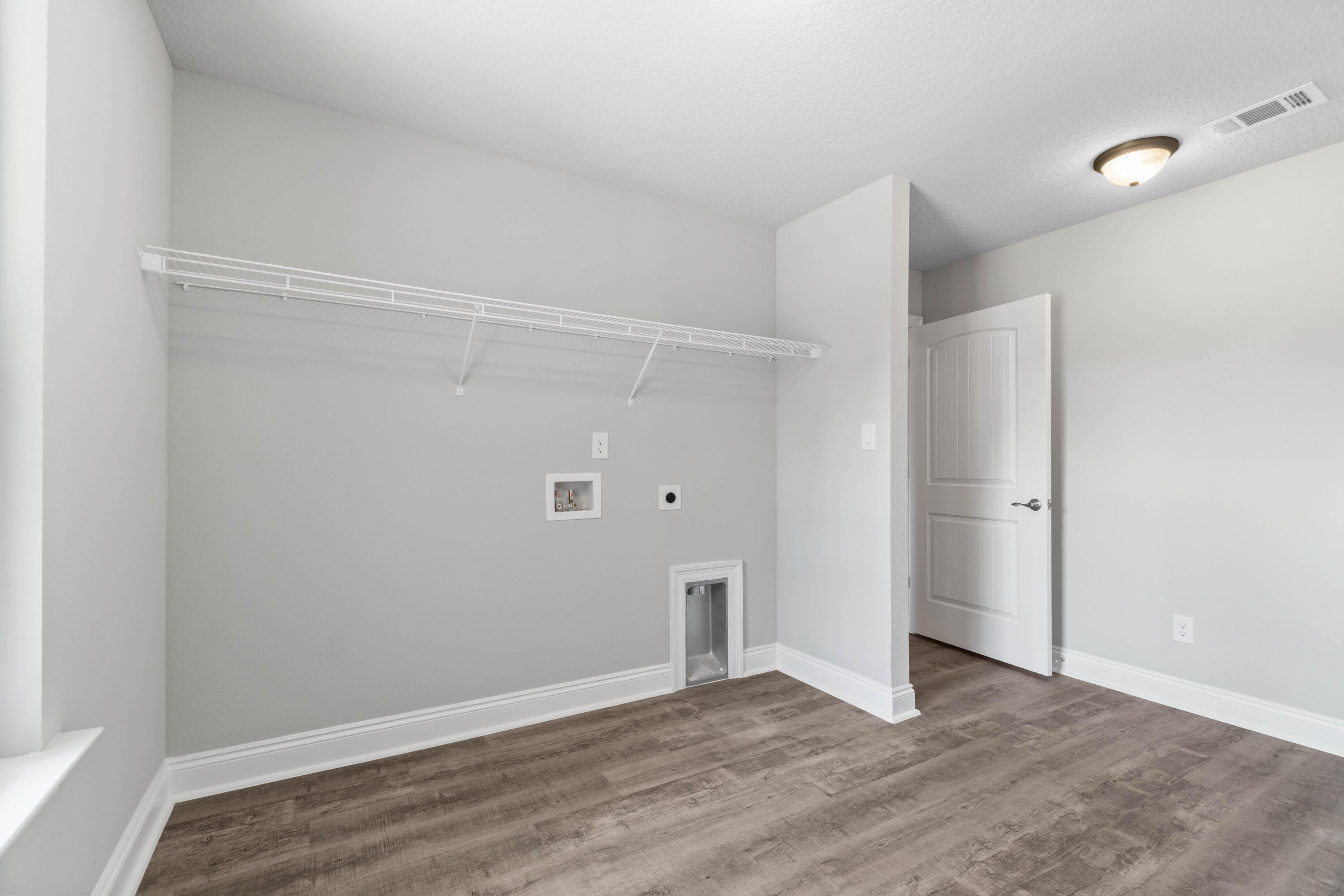 3548 Bob Tolbert Road Navarre, FL 32566 - Photo 40 of 47 a view of an empty room