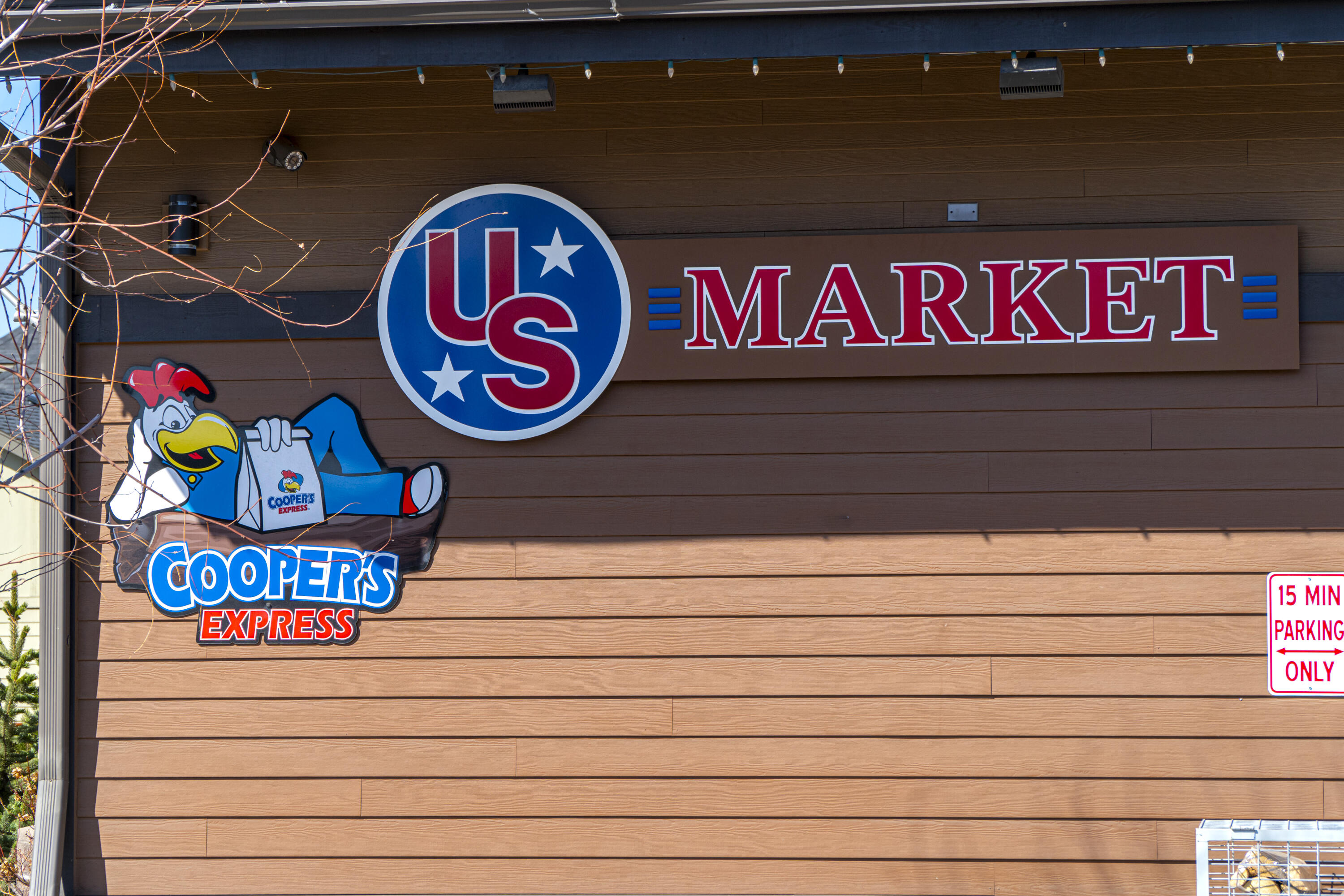 63101 Boyd Acres Road Bend, OR 97701 - Photo 25 of 30 Neighborhood Market