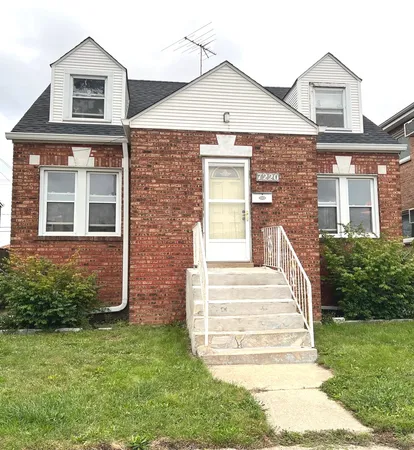 $269,900 | 7220 West 59th Street, Summit, IL 60501