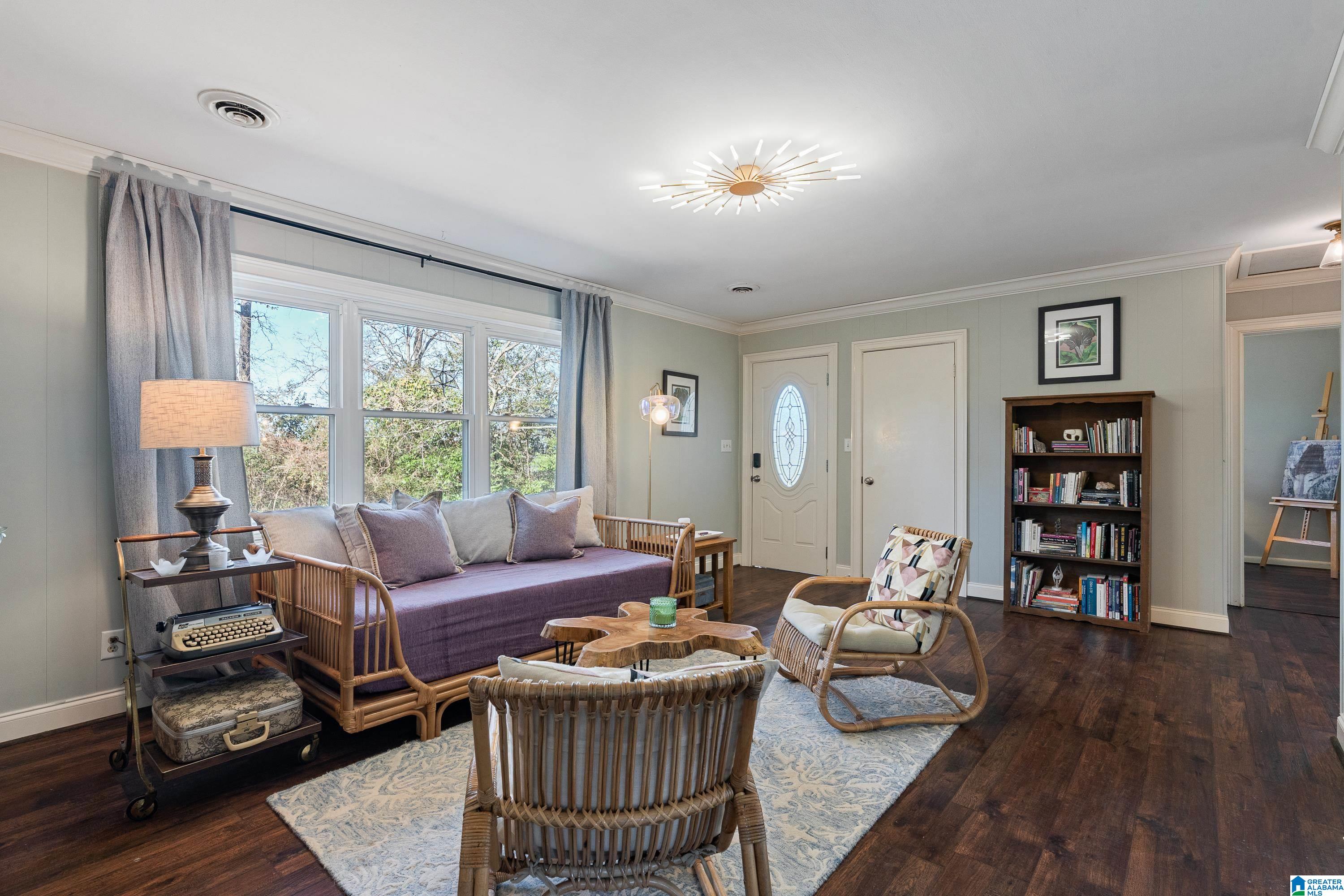 669 Ridge Top Circle Birmingham, AL 35206 - Photo 2 of 27