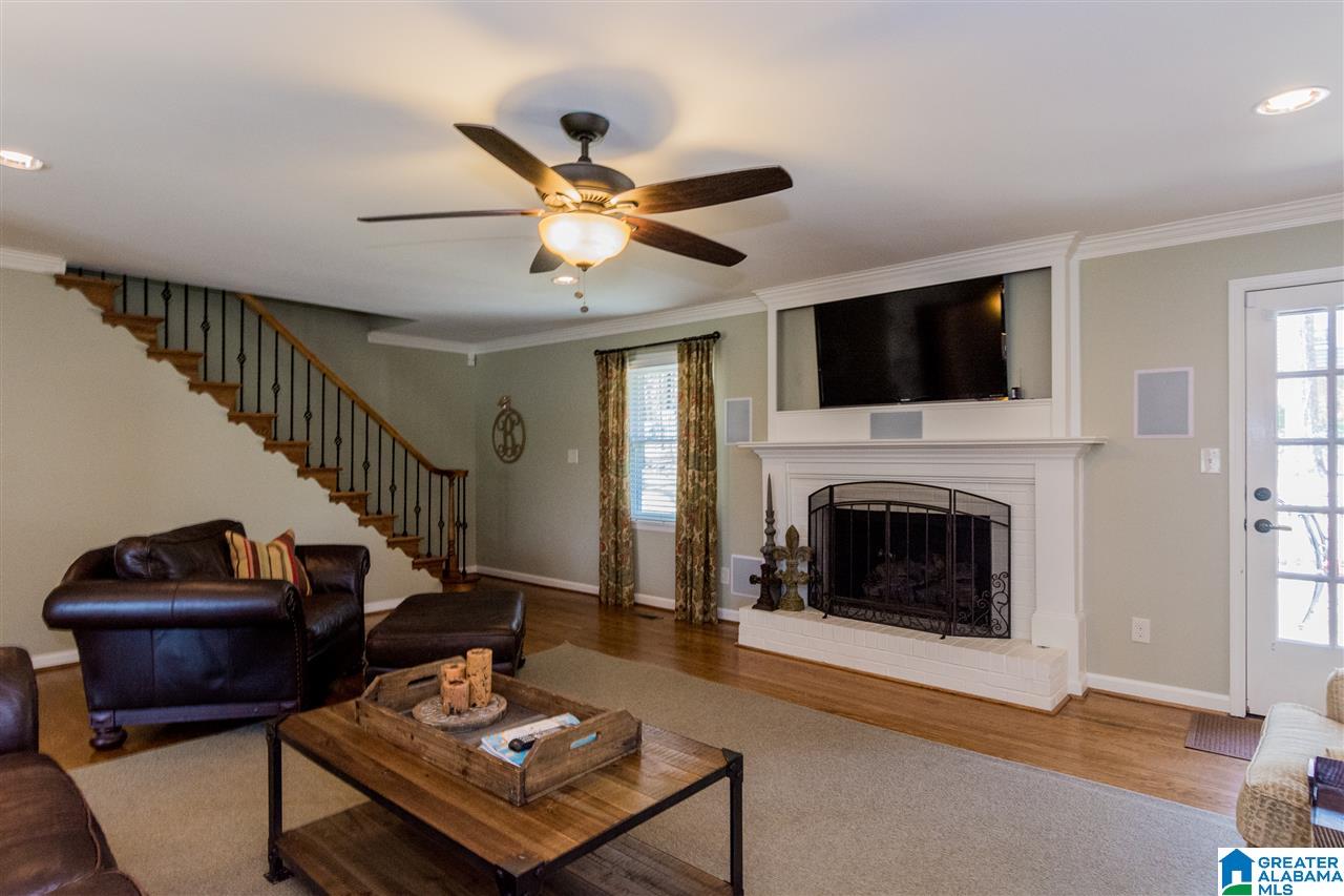 1330 Anglewood Drive Birmingham, AL 35216 - Photo 6 of 50