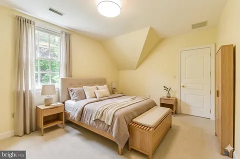 $4,195,000 | 9001 Persimmon Tree Road, Potomac, MD 20854