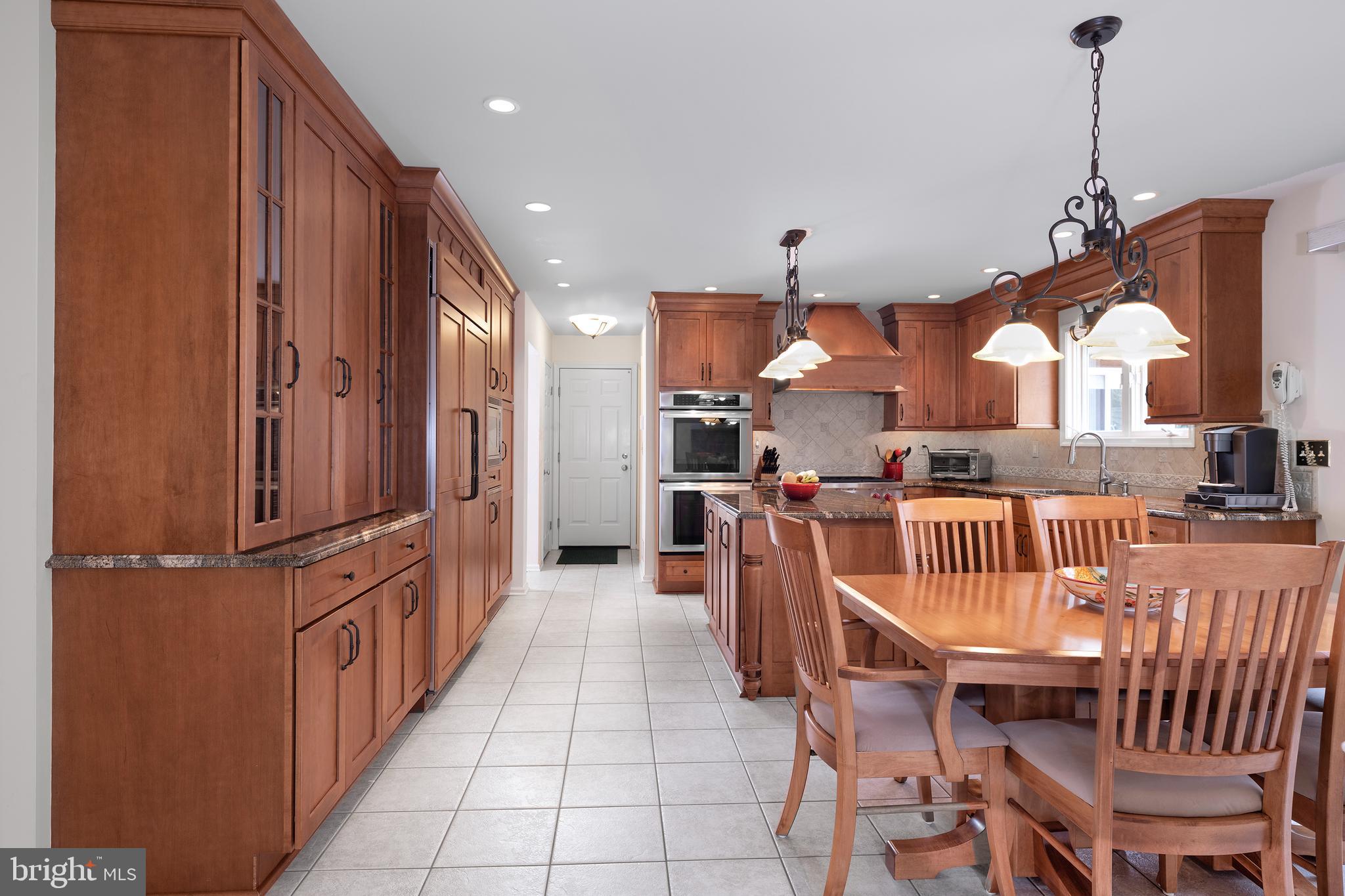 16 Priory Road West Windsor, NJ 08550 - Photo 7 of 33