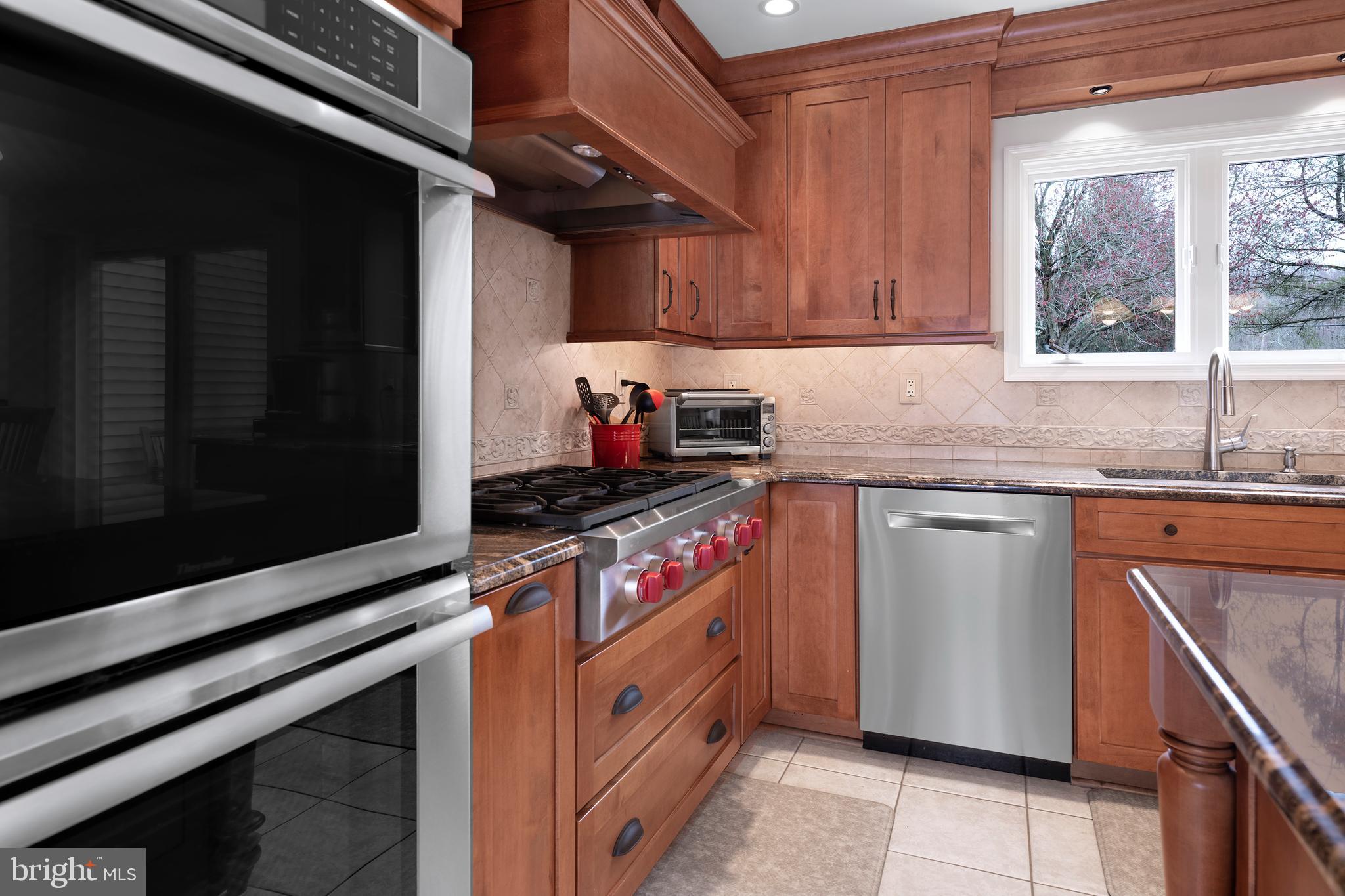 16 Priory Road West Windsor, NJ 08550 - Photo 10 of 33
