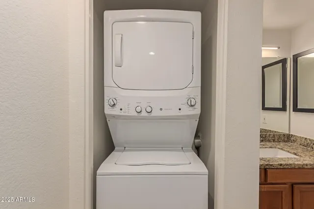 $1,195 | 10610 South 48th Street, Unit 2089, Phoenix, AZ 85044